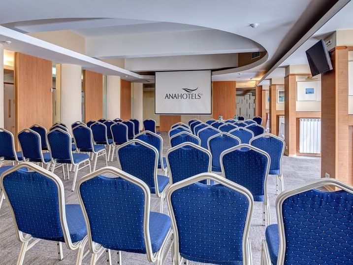 Sala Tisa la Ana Hotels Bradul Poiana Brașov