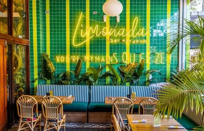 Indoor dining area in Limonada Bar at Clinton Hotel South