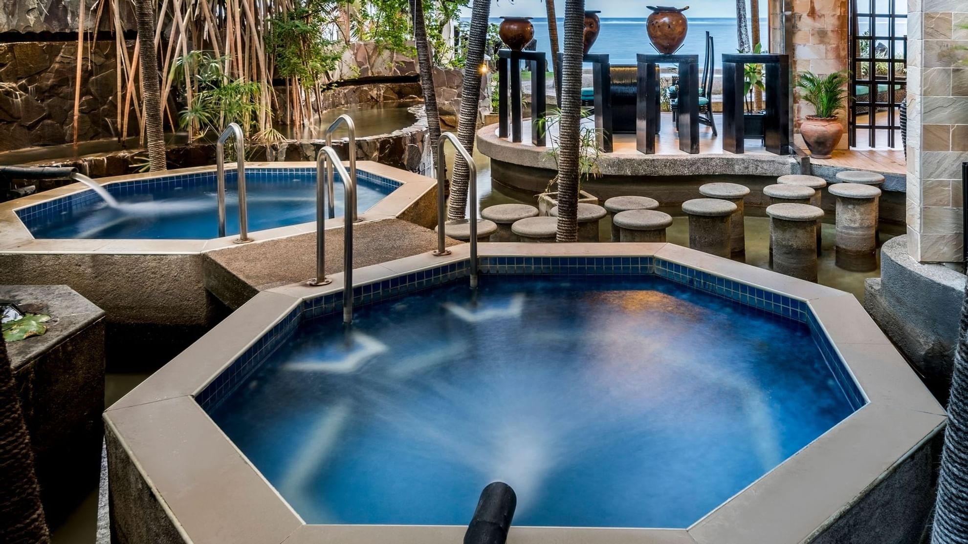 Jacuzzi's for a Romantic escape at Warwick Fiji