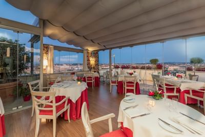 Restaurant in Bettoja Hotel Mediterraneo