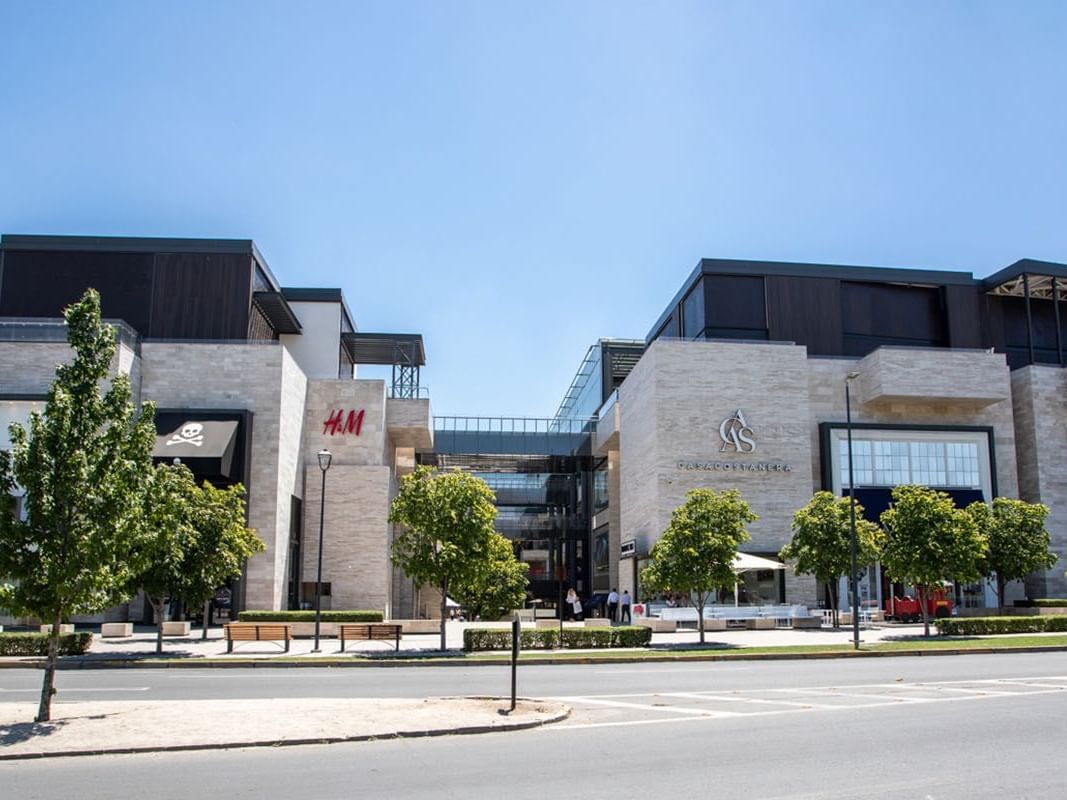 H&M & Casa Costanera near NOI Vitacura hotel