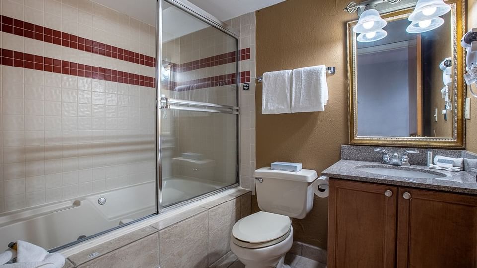Bathtub of Mini Suite at Legacy Vacation Resorts