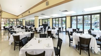 Spacious dining area in Steak House at Alexis Gardens in Alexis Park Resort