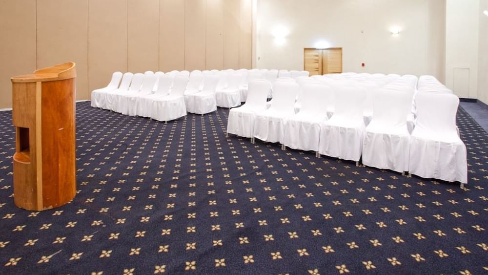 Theater set up done in an event room at Gamma Plaza Ixtapa