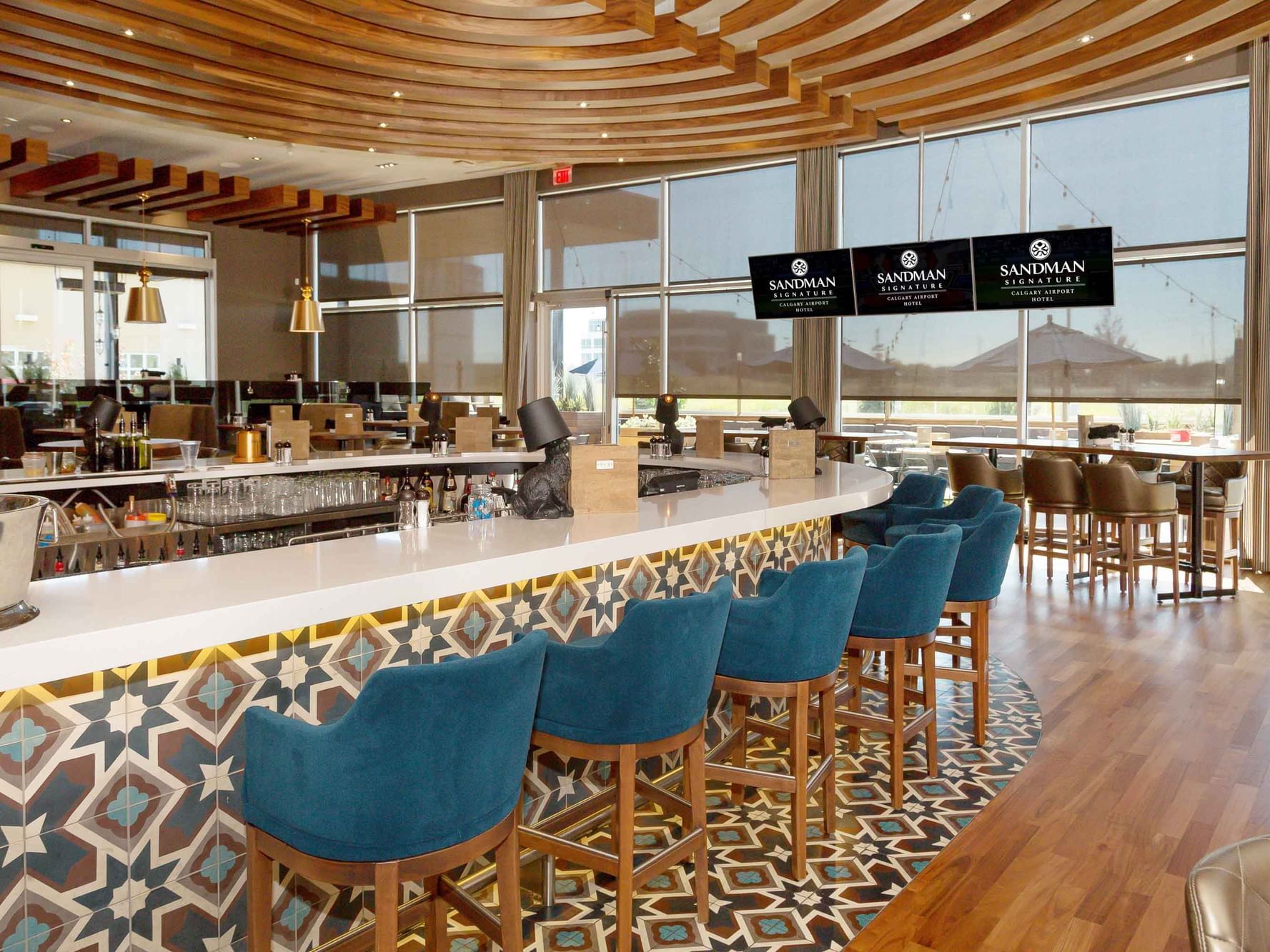 Chop Steakhouse & Bar Sandman Signature Calgary Airport