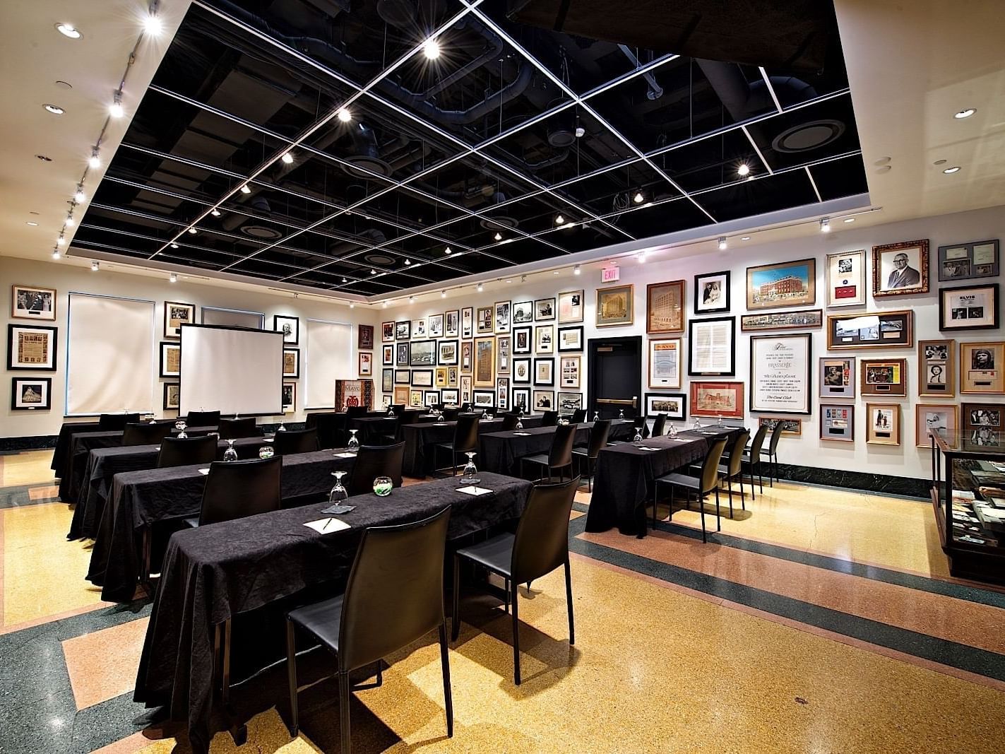 Classroom table set-up in Mayo Museum at The Mayo Hotel