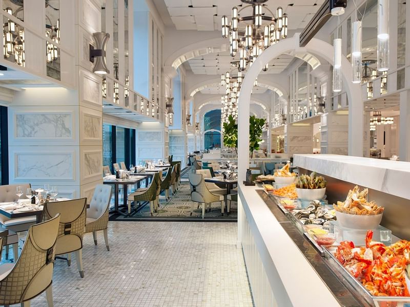 Dining & buffet area in the restaurant at Crown Hotels