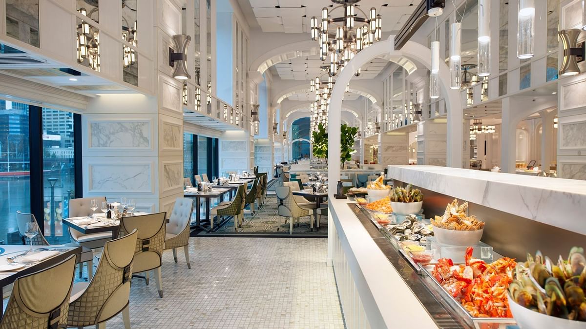 Dining & buffet area in the restaurant at Crown Hotels