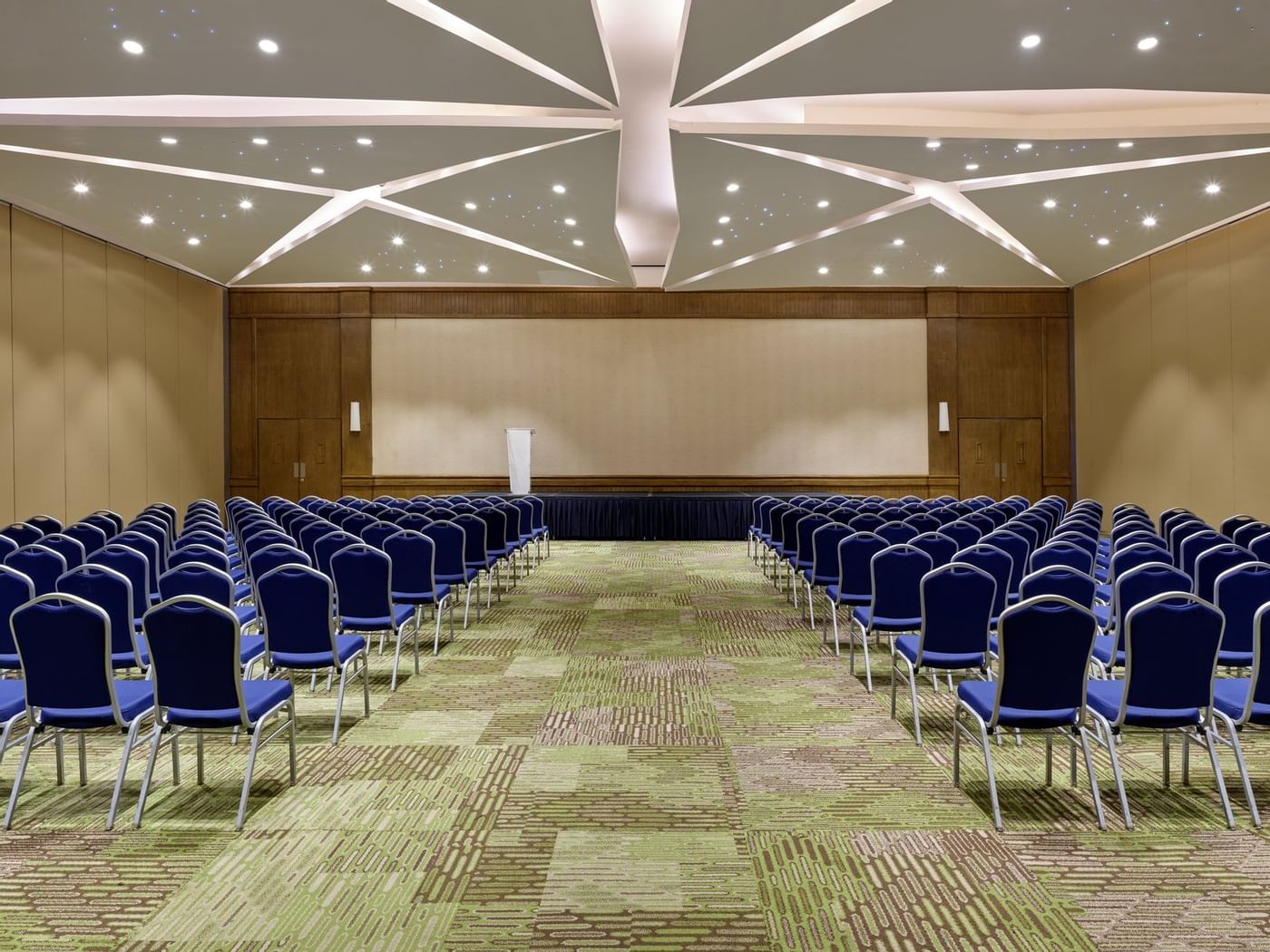 Lilac meeting room at the Fiesta Americana Guadalajara 