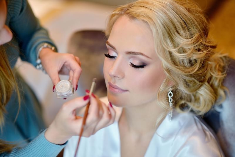 Makeup and stylist at Warwick Melrose Hotel Dallas Ballroom
