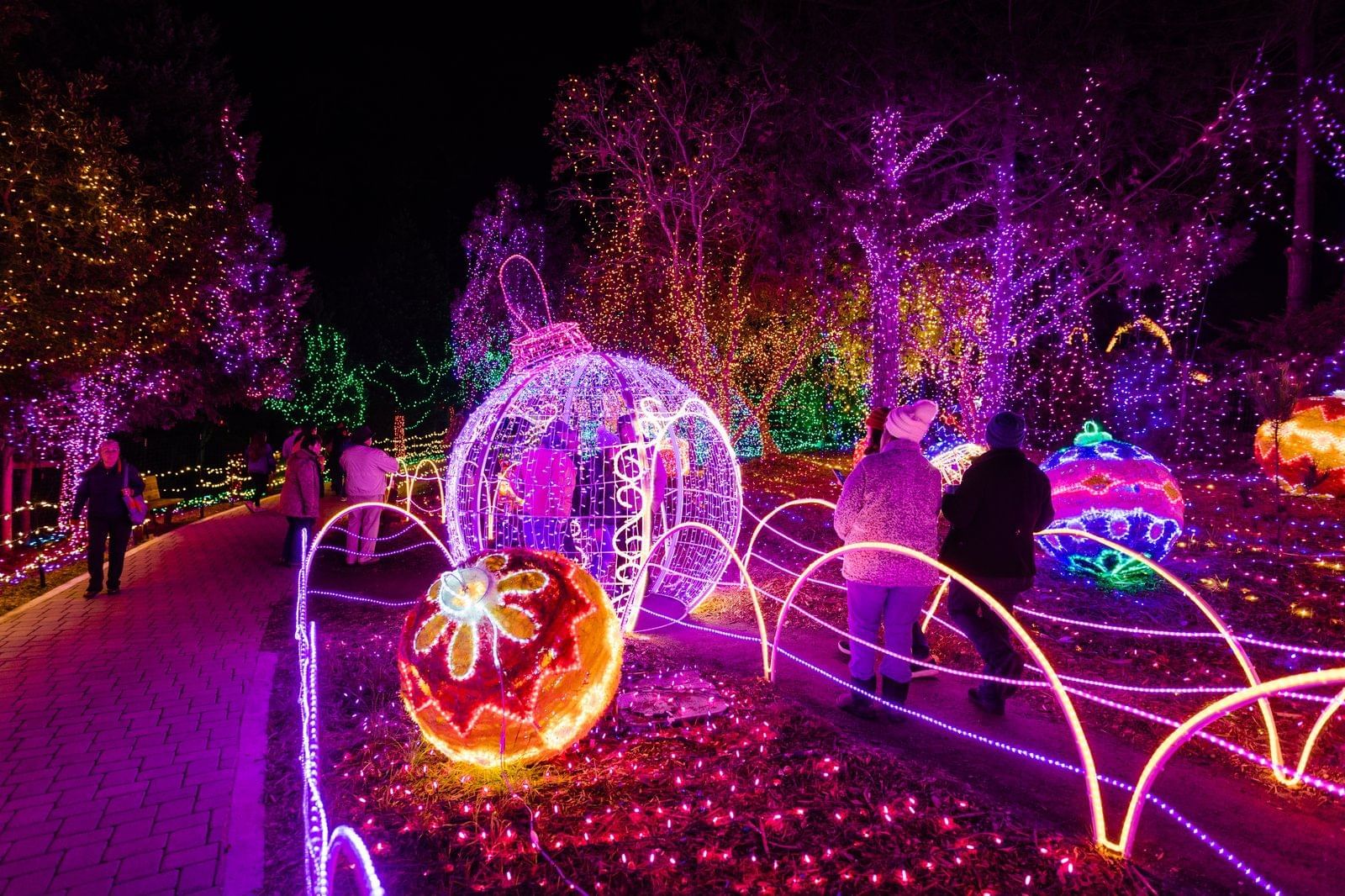 Cambria Christmas Market with Christmas light displays