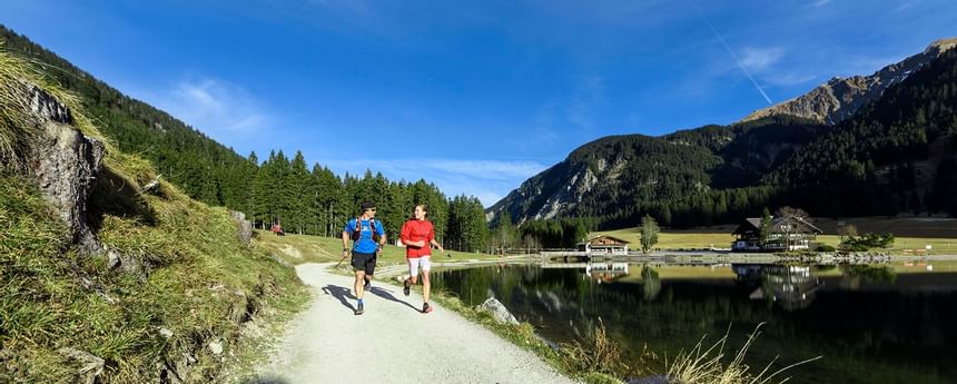 Laufen im Tannheimer Tal mit Hotel Liebes Rot Flüh, Haldensee Ti