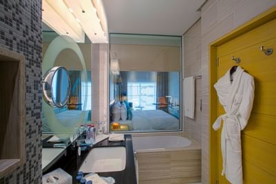 Bathroom at Grayton Hotel Dubai