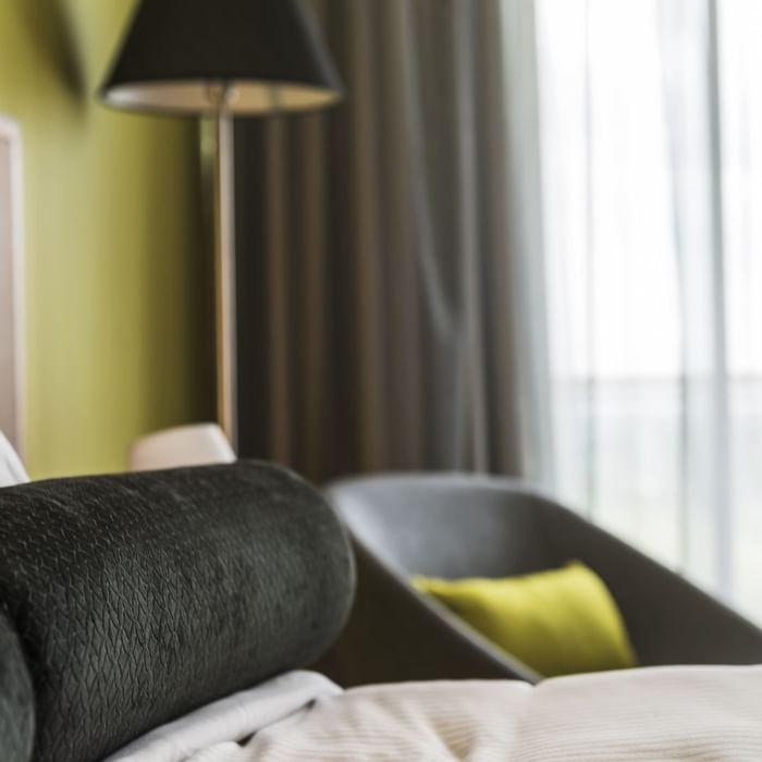 Standard Queen Twin Room at Mercure Sydney Liverpool 