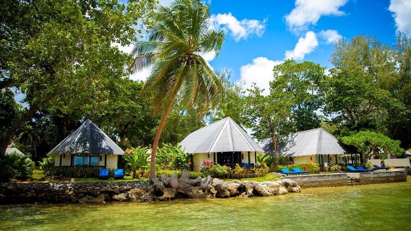 Exterior view of Lagoon Bungalow at Warwick Le Lagon