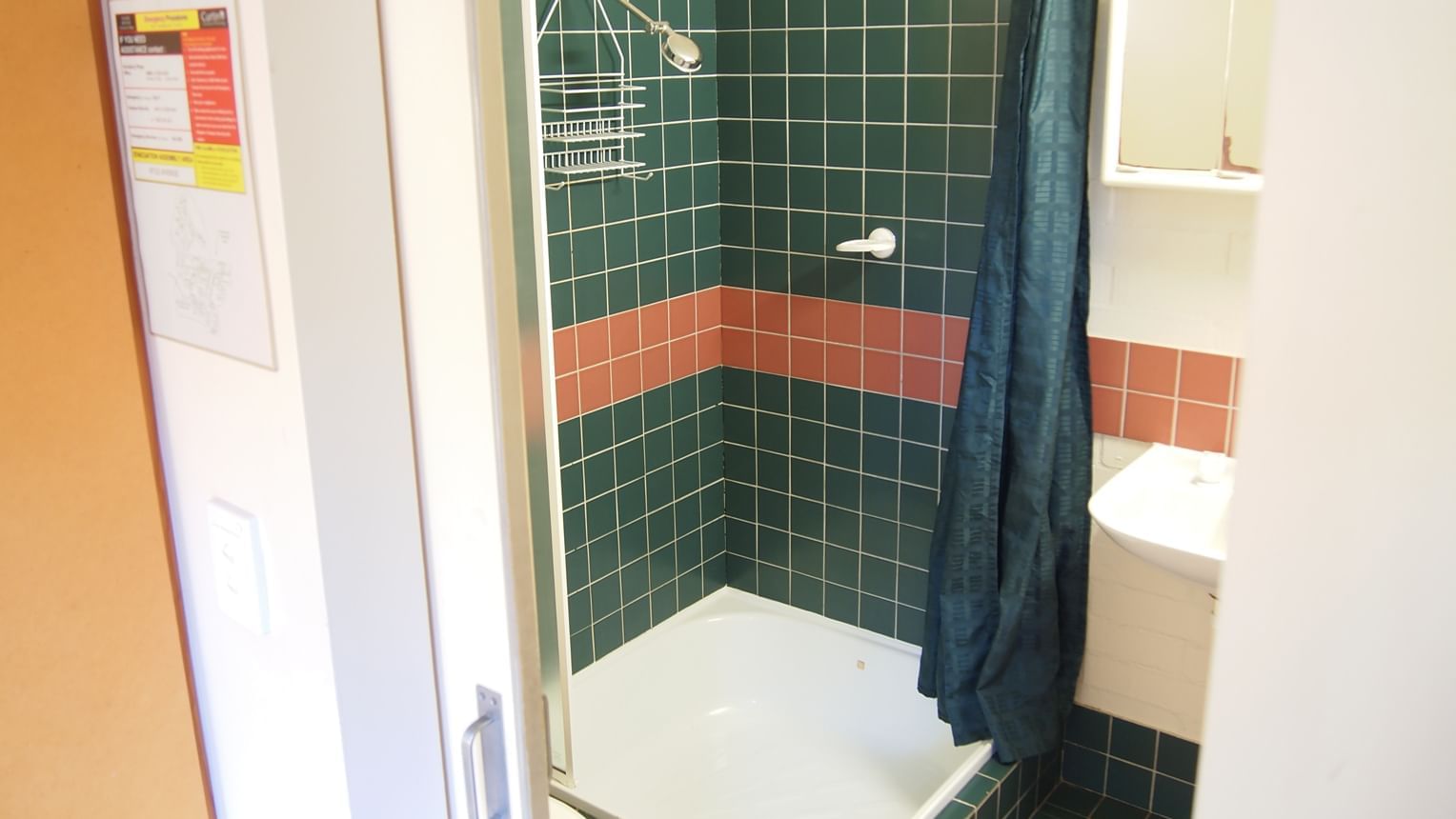 japan_house_bathroom