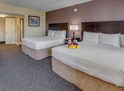 Deluxe Room with two beds at Grand Legacy at The Park Anaheim.