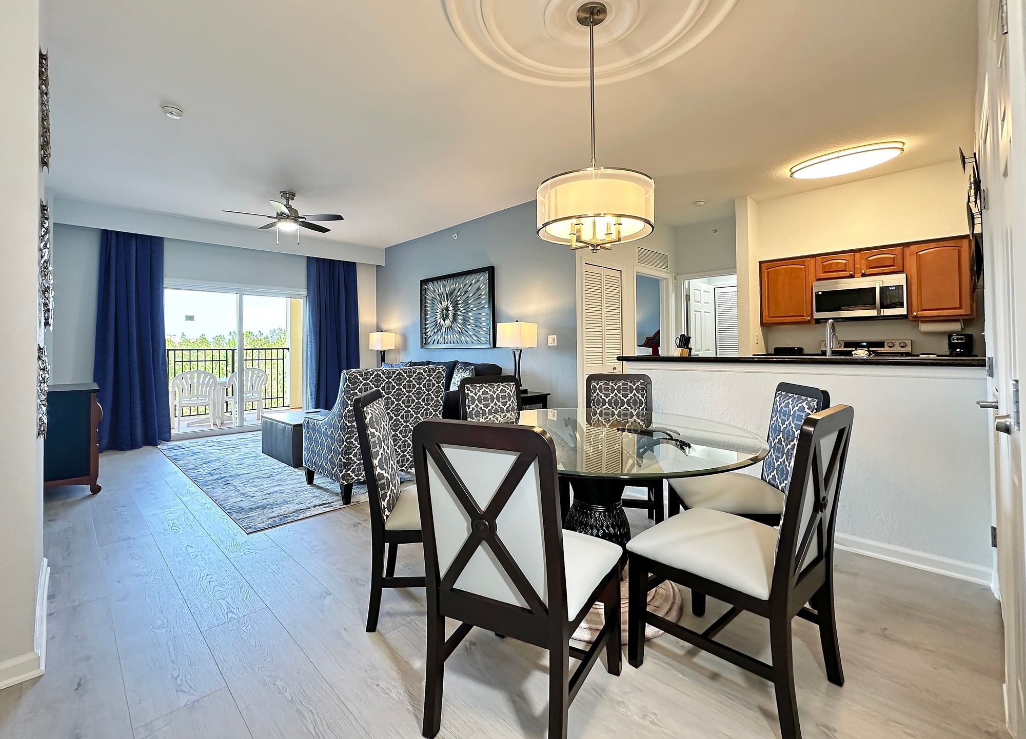 LBV Signature Suites - 2 Bedroom 2 Bath - Living Room and Dining Room