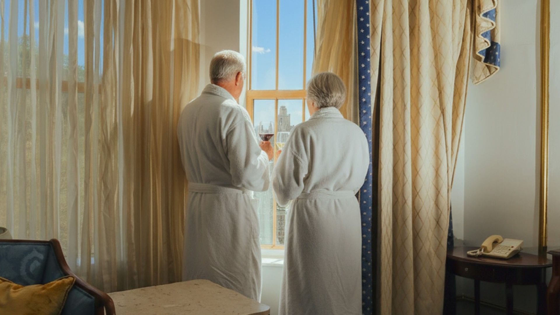 {item.first_photo.alt}