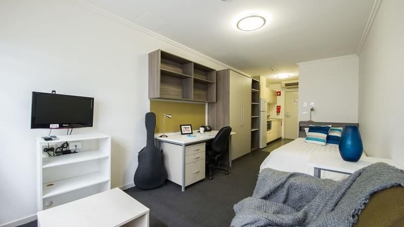 UniLodge @ANU Warrumbul Lodge Canberra_Studio Long
