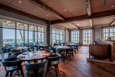 Restaurant seating