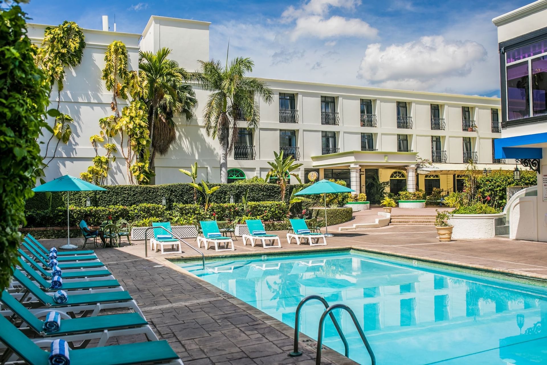 Knutsford Court Poolside