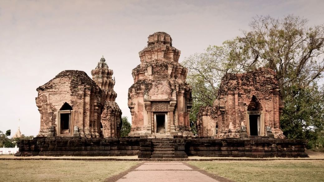 ปราสาทศีขรภูมิ, แนะนำที่เที่ยวสุรินทร์
