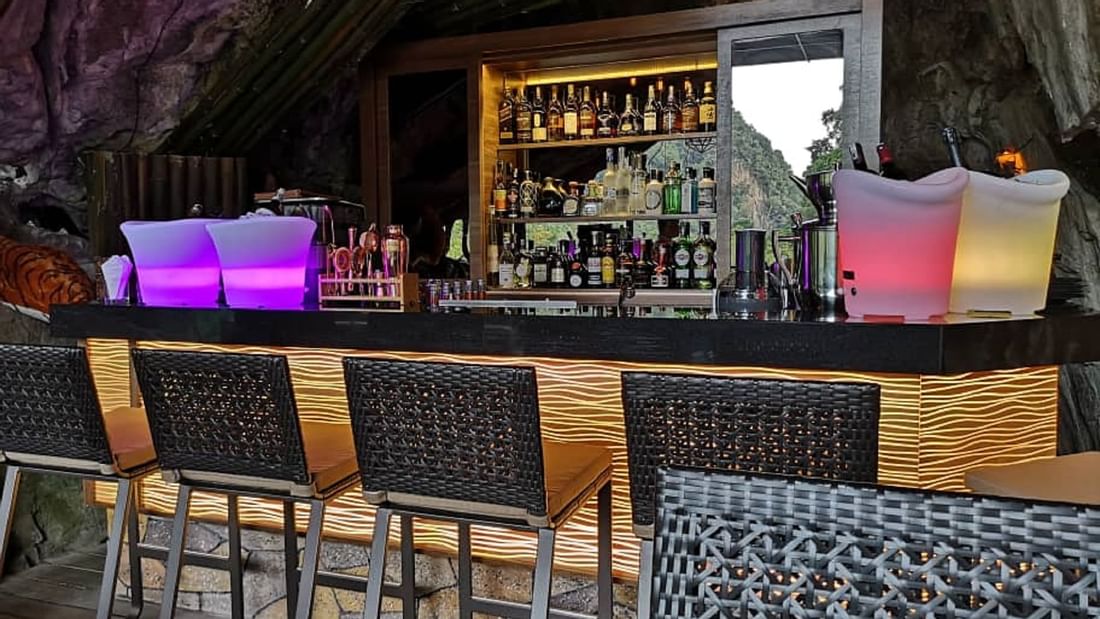 Bar counter in the Restaurant at The Banjaran Hotsprings Retreat