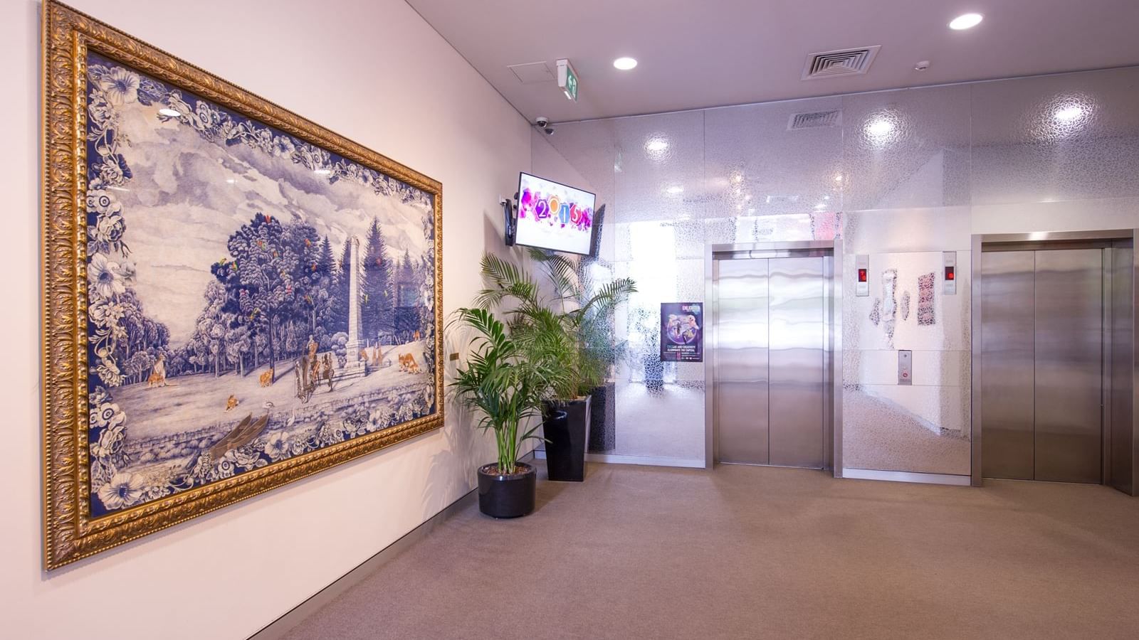 UniLodge @ ANU – Kinloch Lodge_Ground Floor Lift Lobby