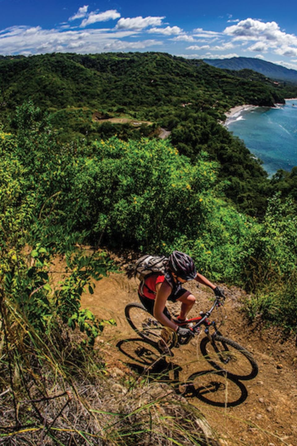 Mountain bike tours with Tierra Magnífica Hotel in Guanacaste, Costa Rica