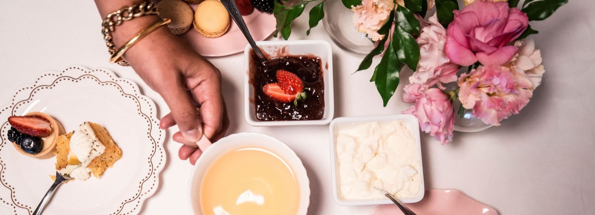 Tea with snacks in Novotel Sunshine Coast Resort 