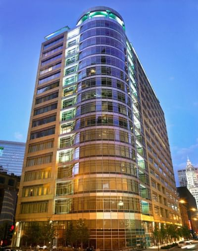 Low angle shot of the exterior of Kinzie Hotel's building