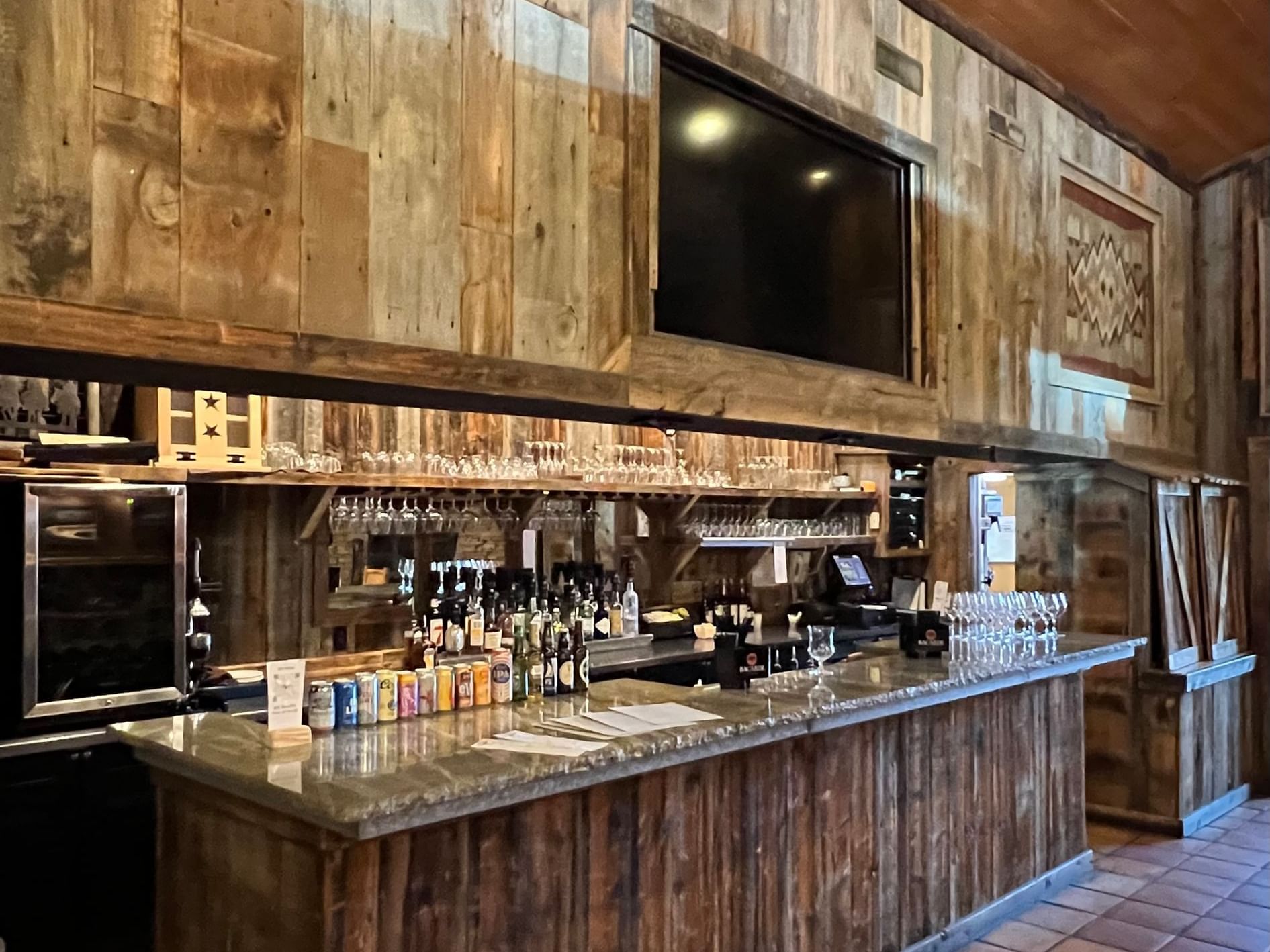 The Bar at Red Cliffs Lodge