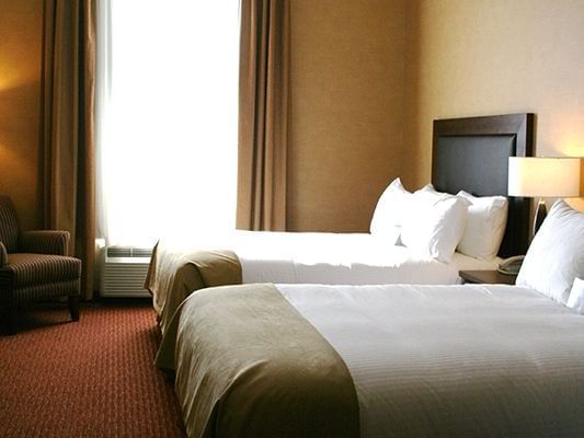 two beds in a hotel room