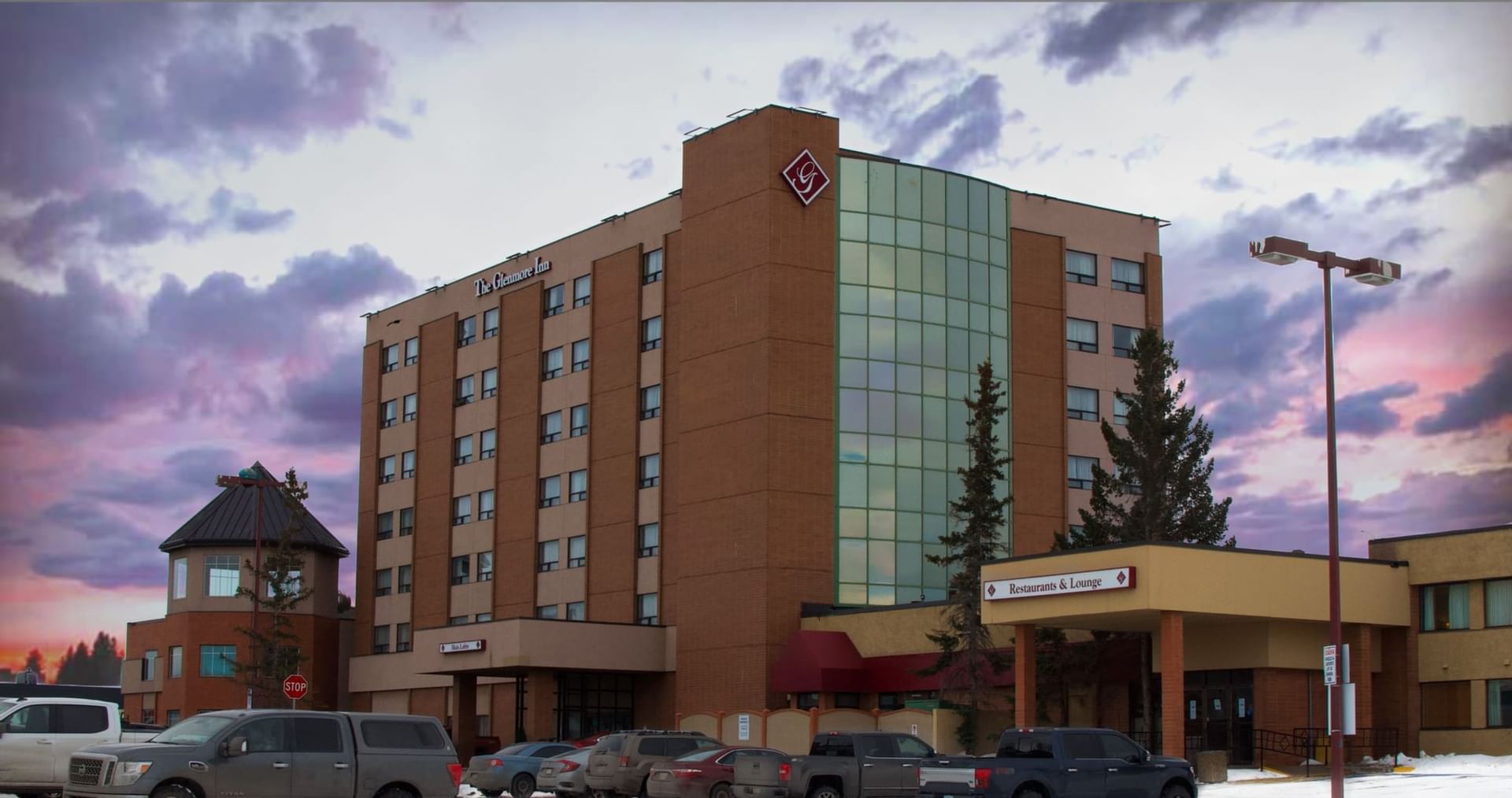 South Calgary Hotel Glenmore Inn & Convention Centre South Calgary Hotel Glenmore Inn & Convention Centre