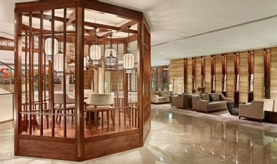 Hotel Lobby Lounge area at White Swan hotel