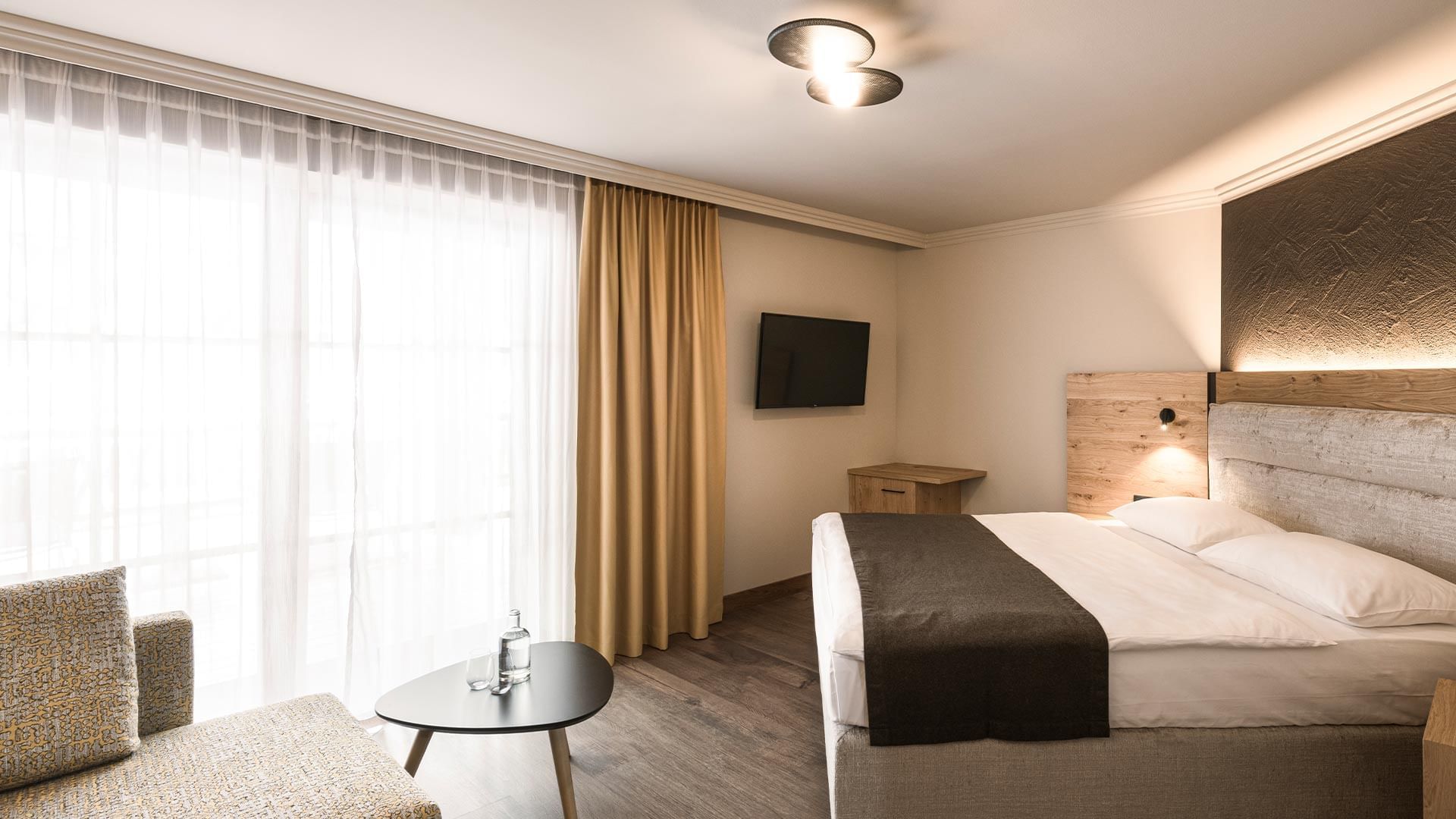 Double Room Comfort PLUS with balcony at Falkensteiner Hotels