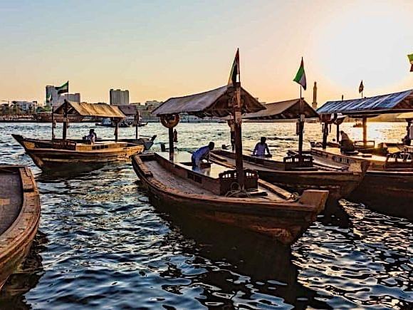 Fishing boats in Abra Cruise near Two Seasons Hotel & Apt