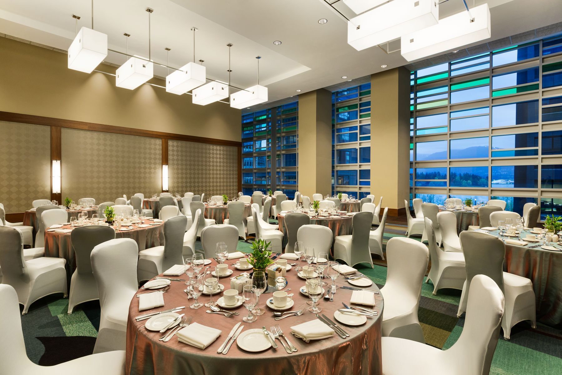 Coast Coal Harbour Vancouver Hotel Meetings - Coal Harbour A Dinner Setup
