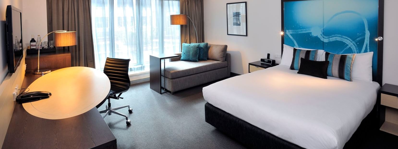 Standard Queen Room at Novotel Melbourne on Collins