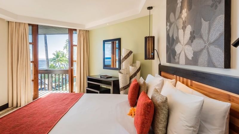Bedroom arrangement in Warwick Suite at Warwick Fiji