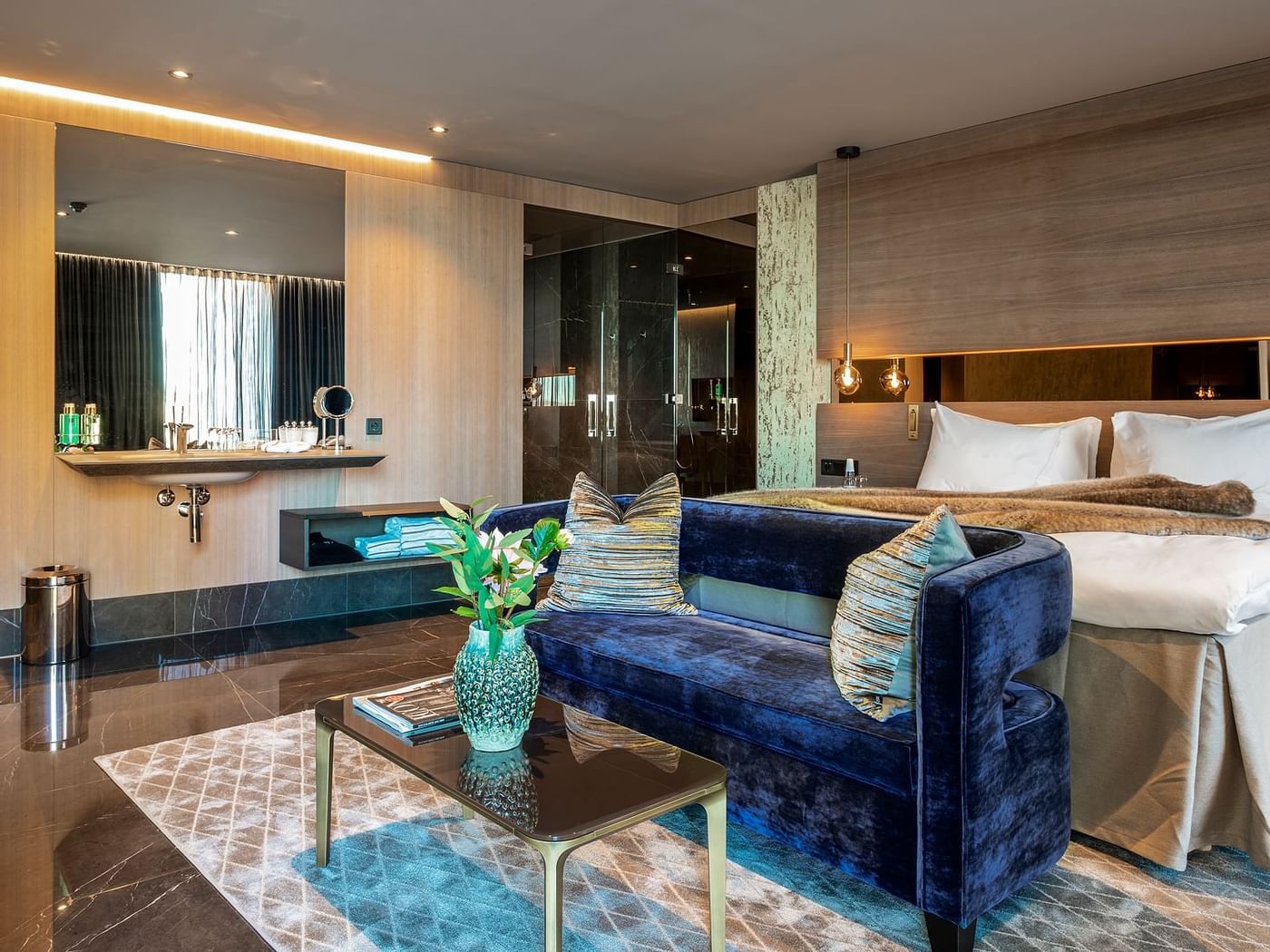 Deluxe Junior Suite Hotel Riverton