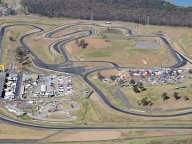 Sydney Motorsport Park near Nesuto Parramatta Sydney Hotel