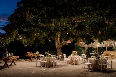 A banquet Table setting outdoors at Punta Islita Hotel