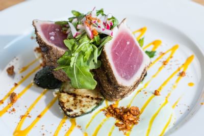 Tuna entrée at Breakwater