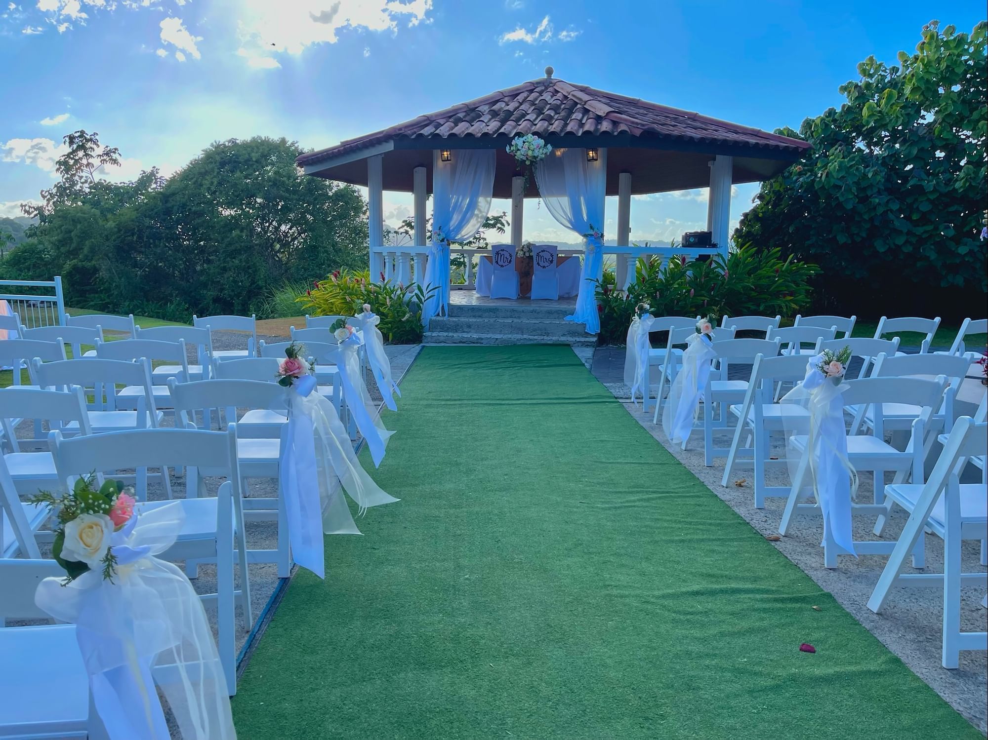 Gazebo | Summit Rainforest Golf and Resort