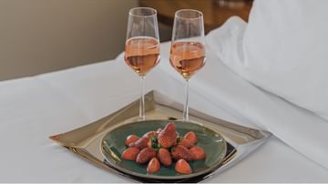 Romance, Tasting & Relaxing Moments