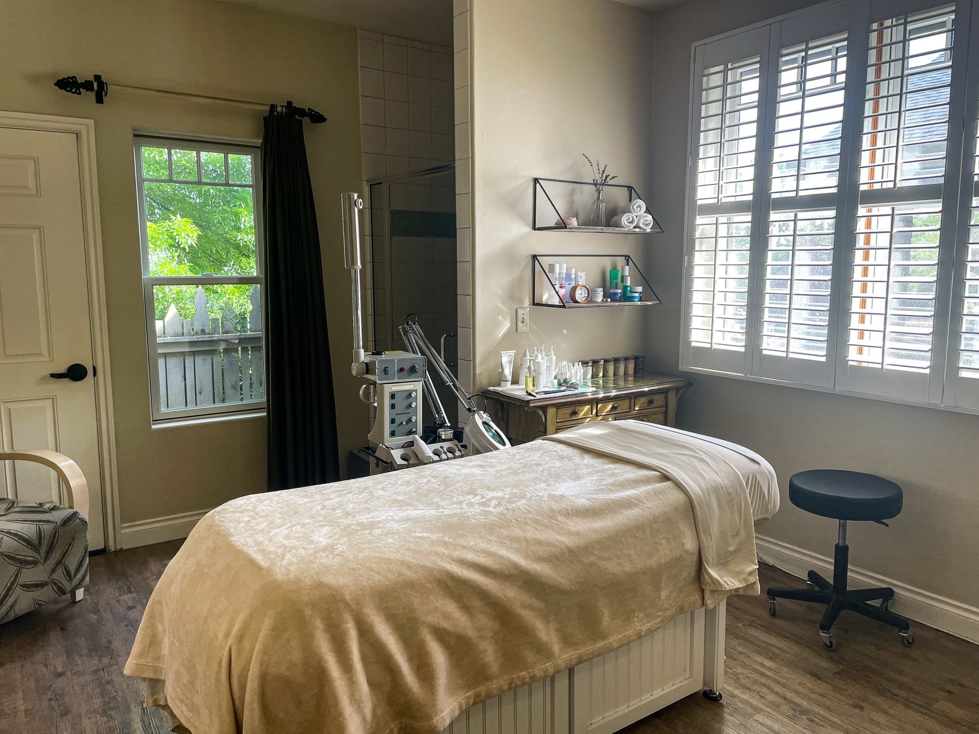 Spas in Oregon Moonstone Spa at Oregon Garden Resort