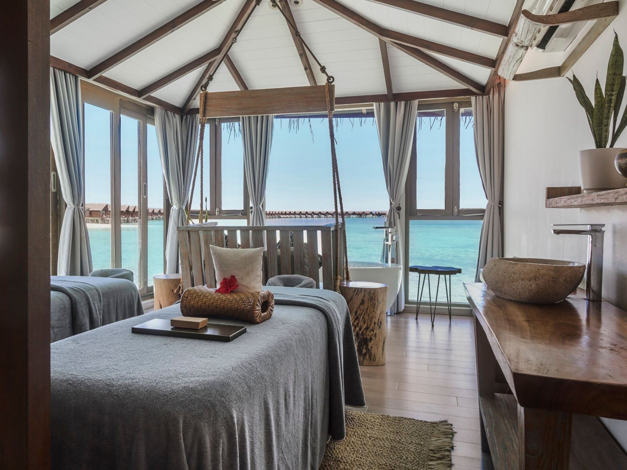 Best Resort Spa Maldives | Grand Park Kodhipparu, Maldives