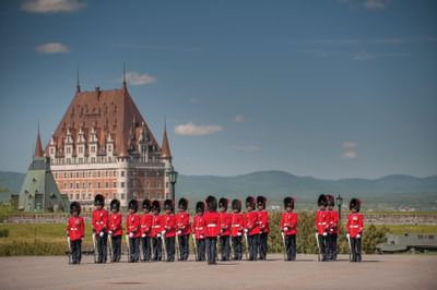 cérémonie de relève de la garde